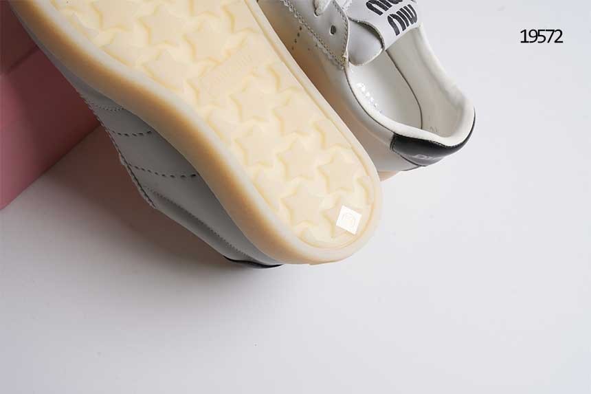 FM 슈즈_사진_20251217_11.jpg